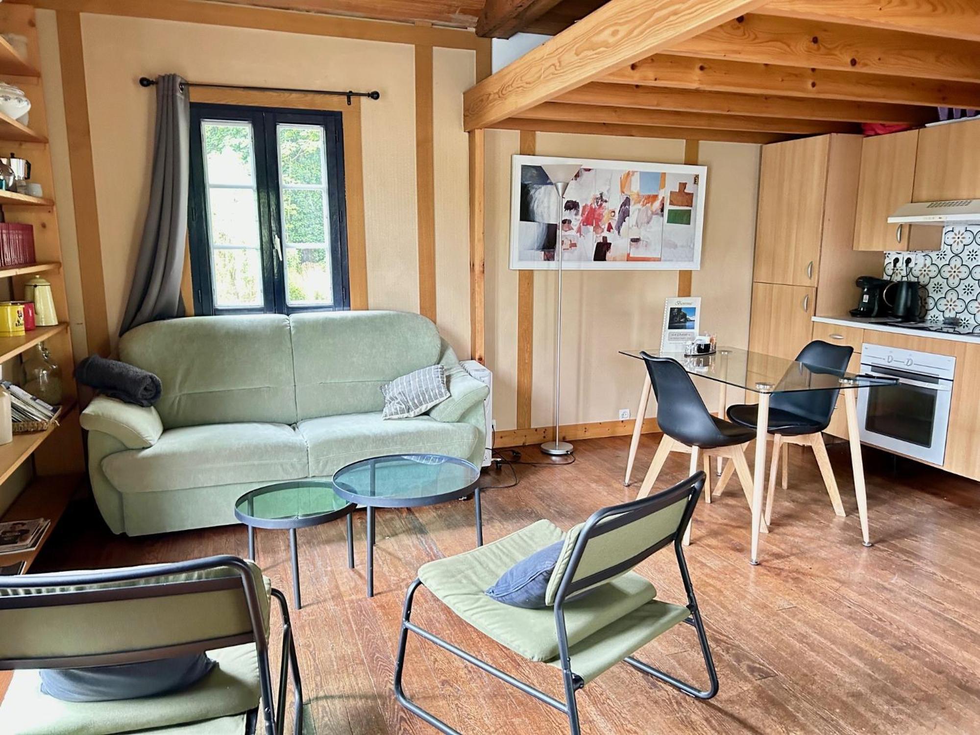 Le Chalet Bucolique Au Bord De L'Eau Оливе Екстериор снимка